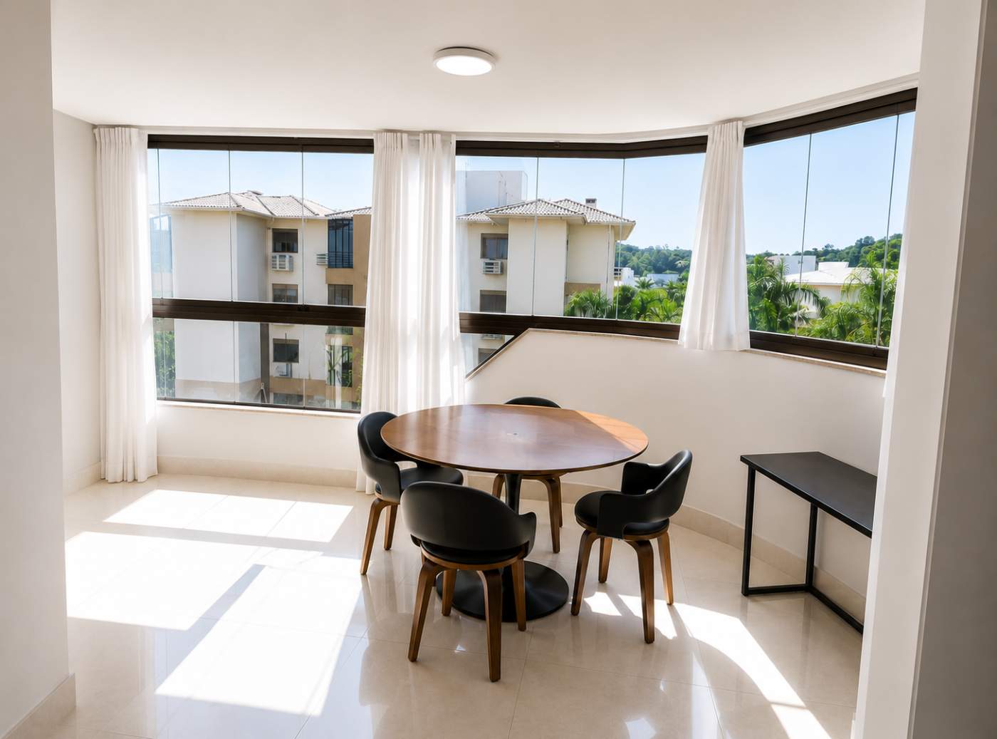 Apartamento, 2 quartos, 100 m² - Foto 2