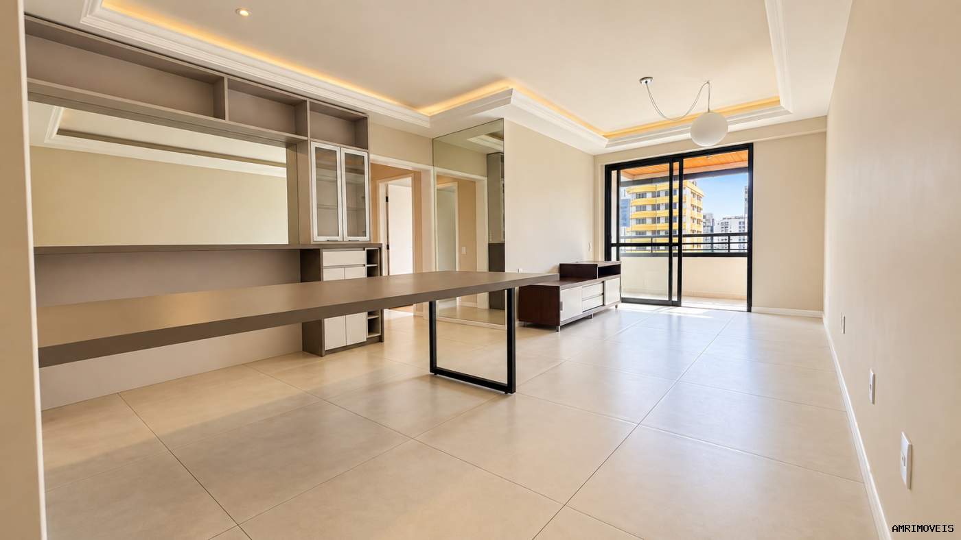 Apartamento, 3 quartos, 100 m² - Foto 1