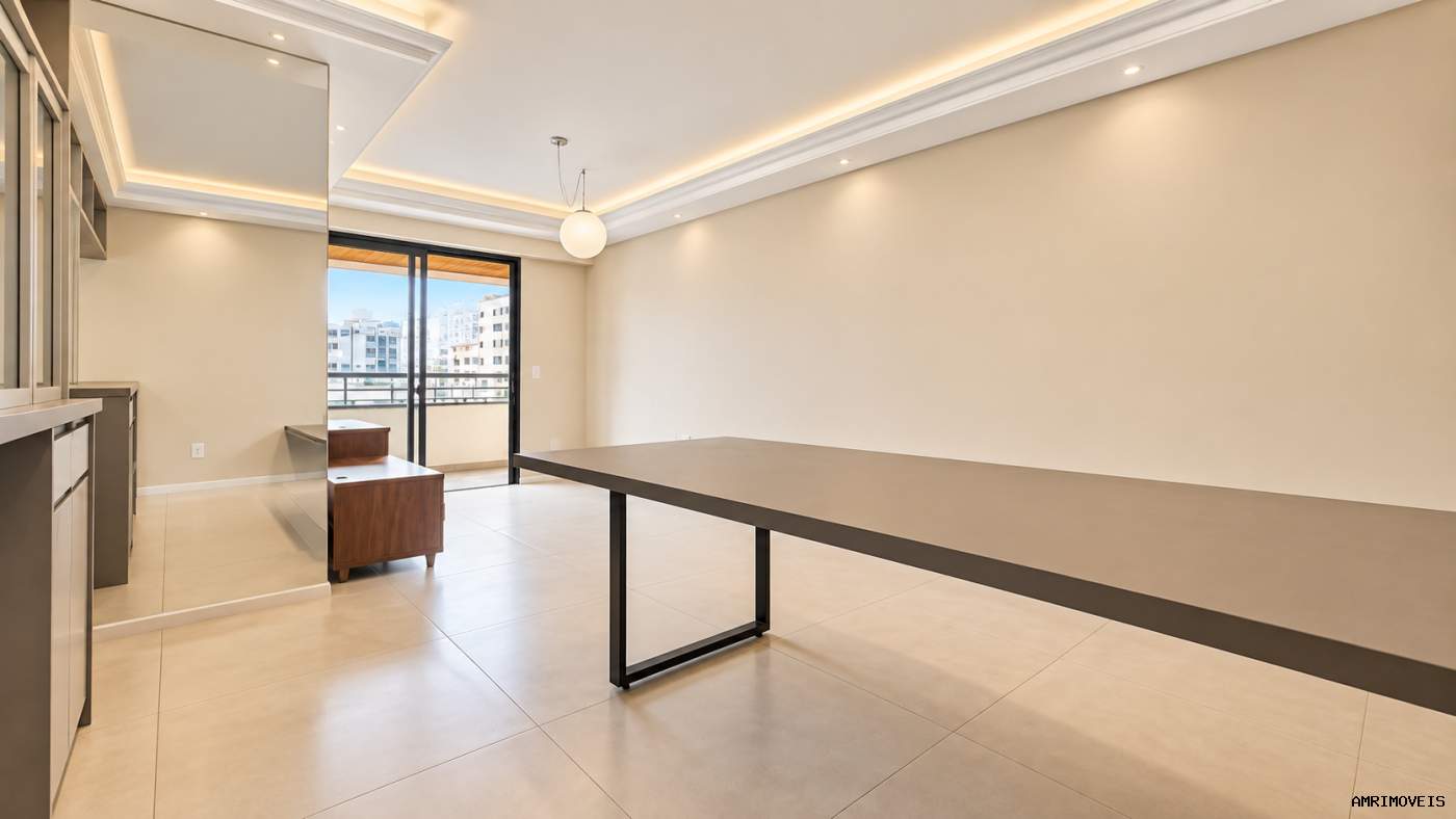 Apartamento, 3 quartos, 100 m² - Foto 2